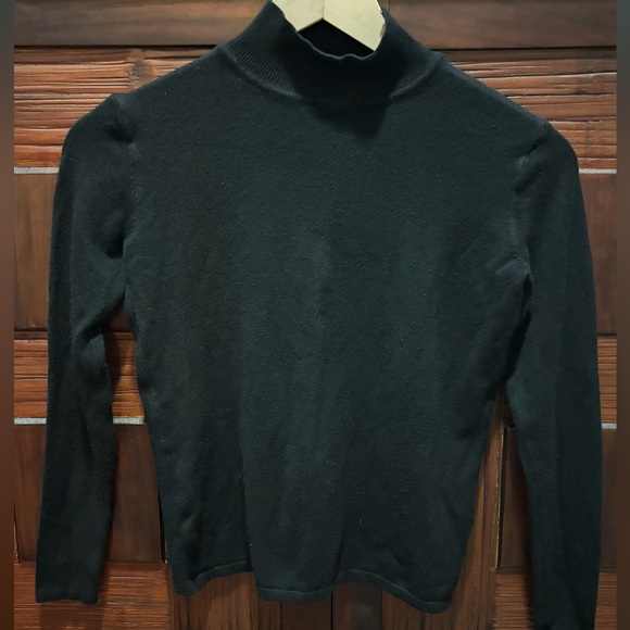 Philosophy Black Turtleneck Sweater - Picture 2 of 6